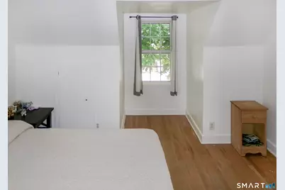 20 Lone Oak Avenue, Waterbury, CT 06710 - Photo 10