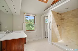 29 Lonetown Rd, Redding, CT 06896 - Photo 18