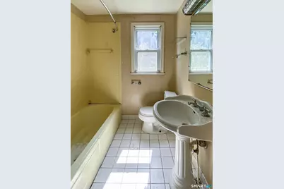 277 Nichols Avenue, Stratford, CT 06614 - Photo 6