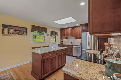 34 Imperial Drive, South Windsor, CT 06074 - Photo 8