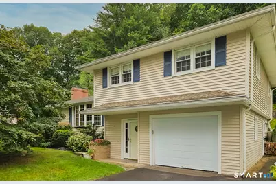 34 Imperial Drive, South Windsor, CT 06074 - Photo 1