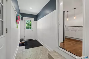 31 Melrose Ave, Trumbull, CT 06611 - Photo 16