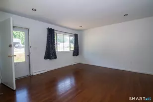 33 Shawondassee Dr, Stonington, CT 06378 - Photo 2