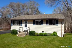 33 Shawondassee Dr, Stonington, CT 06378 - Photo 1