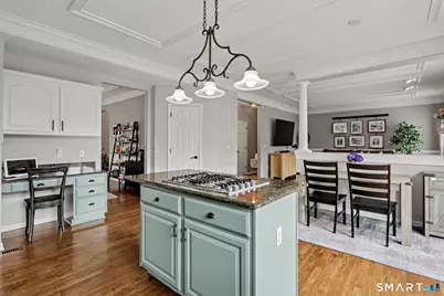 90 Lexington Way South, Milford, CT 06461 - Photo 4