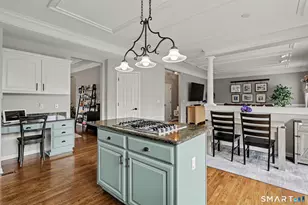 90 Lexington Way S, Milford, CT 06461 - Photo 4