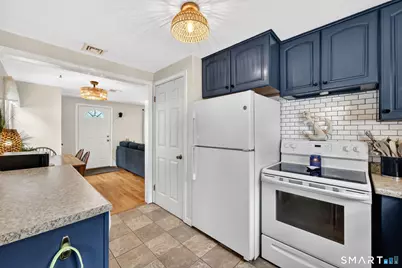 14 Claremont Avenue, Enfield, CT 06082 - Photo 10