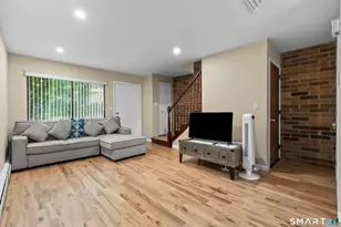 38 Trafford St, Meriden, CT 06450 - Photo 12