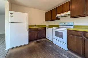 7 Padanaram Rd, Danbury, CT 06811 - Photo 20