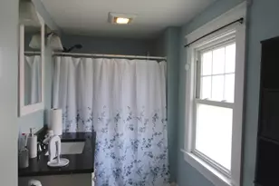 159 Roosevelt St, Hartford, CT 06114 - Photo 8