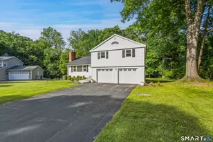 153 Woody Ln, Fairfield, CT 06825 - Photo 30