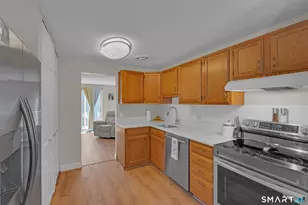 10 Lakeside Dr, Ledyard, CT 06339 - Photo 6