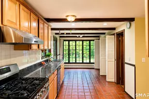 87 Jockey Hollow Rd, Monroe, CT 06468 - Photo 6