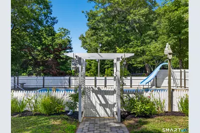 149 Liberty St Street, Clinton, CT 06413 - Photo 38