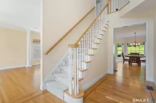 3 Tobins Ct, Danbury, CT 06810 - Photo 4