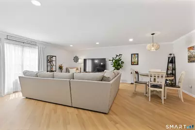 98 Valley Road #15, Greenwich, CT 06807 - Photo 8
