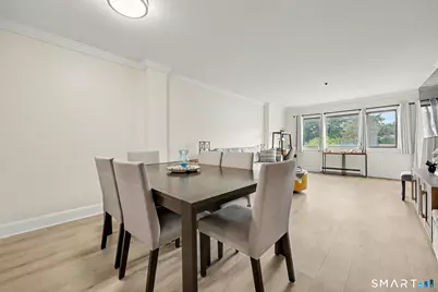1633 Washington Boulevard #3F, Stamford, CT 06902 - Photo 8