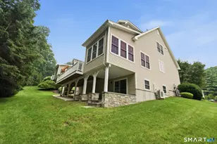 28 Rushbrooke Ln, Shelton, CT 06484 - Photo 6