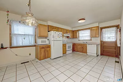 76 Arlington Street, West Haven, CT 06516 - Photo 12