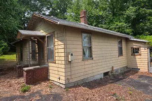 978 Voluntown Rd, Griswold, CT 06351 - Photo 1