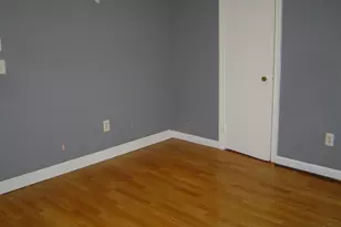 380 Blatchley Ave, New Haven, CT 06513 - Photo 6