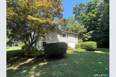 28 Clearview Circle, Naugatuck, CT 06770 - Photo 32