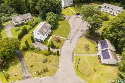 14 Jason Court, Naugatuck, CT 06770 - Photo 4