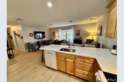 380 Main Street #27, Wallingford, CT 06492 - Photo 6