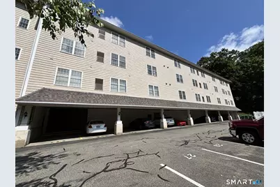 380 Main Street #27, Wallingford, CT 06492 - Photo 4