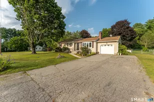 18 Philmar Dr, Plainfield, CT 06374 - Photo 2