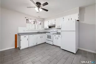 184 Kaynor Dr, Waterbury, CT 06708 - Photo 4