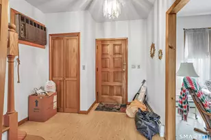 87 Yale St, Stratford, CT 06615 - Photo 8