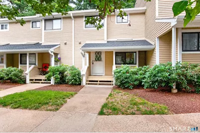 19 Wiggins Farm Drive #E, Simsbury, CT 06070 - Photo 1