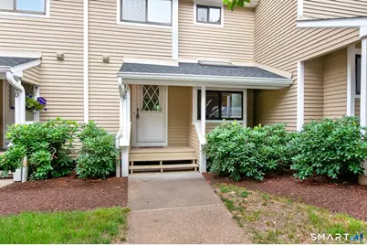 19 Wiggins Farm Drive #E, Simsbury, CT 06070 - Photo 2
