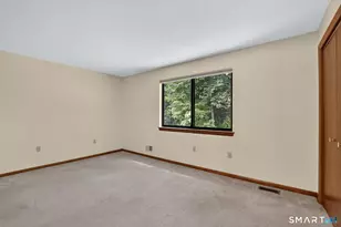 19 Wiggins Farm Dr, Simsbury, CT 06070 - Photo 34