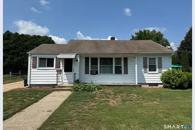 15 Jones Court, Norwich, CT 06360 - Photo 1