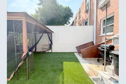 17 Avon Lane, Stamford, CT 06907 - Photo 20