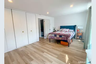 17 Avon Lane, Stamford, CT 06907 - Photo 12