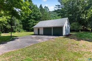 352 W River Rd, Barkhamsted, CT 06063 - Photo 10