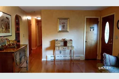 19 Sunshine Road, Waterford, CT 06375 - Photo 10