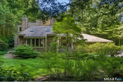 39 Woodhaven Drive, Simsbury, CT 06070 - Photo 1