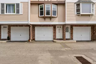 170 Wade St, Bridgeport, CT 06604 - Photo 2