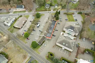 1990 Bronson Rd, Fairfield, CT 06824 - Photo 20