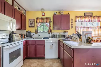 509 Heritage Village #A, Southbury, CT 06488 - Photo 10