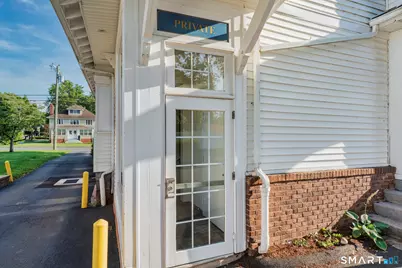 798 Farmington Avenue #2nd Floor, West Hartford, CT 06119 - Photo 2