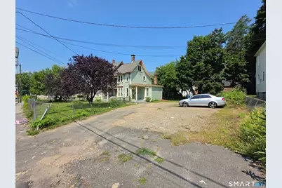 256 Hillside Avenue, Waterbury, CT 06710 - Photo 2