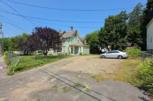 256 Hillside Ave, Waterbury, CT 06710 - Photo 2
