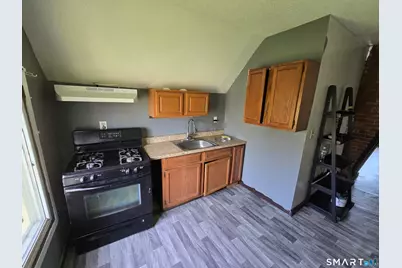256 Hillside Avenue, Waterbury, CT 06710 - Photo 18