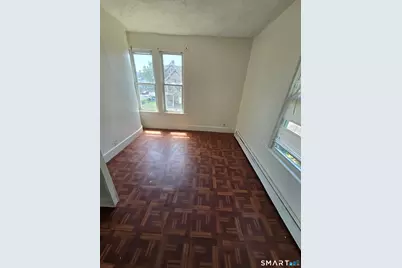 256 Hillside Avenue, Waterbury, CT 06710 - Photo 16