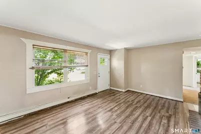 33 Assisi Way, Norwalk, CT 06854 - Photo 2